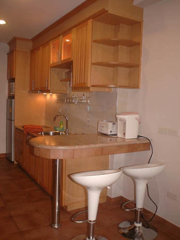 Apartments At View Talay Pattaya Exterior foto