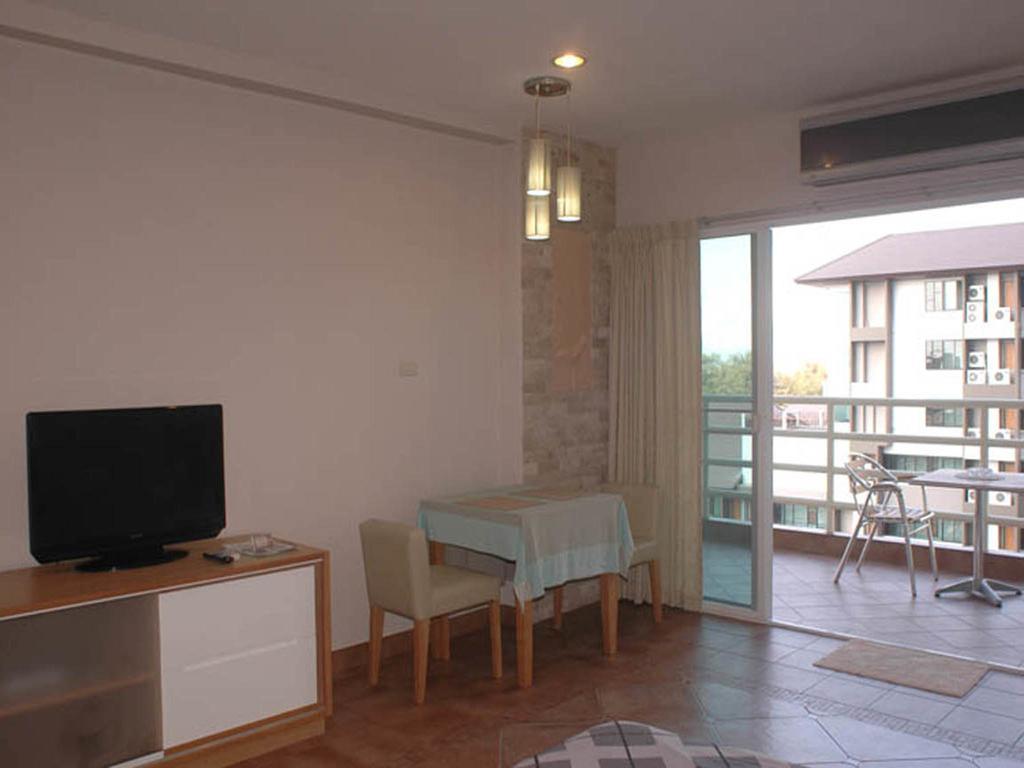 Apartments At View Talay Pattaya Exterior foto